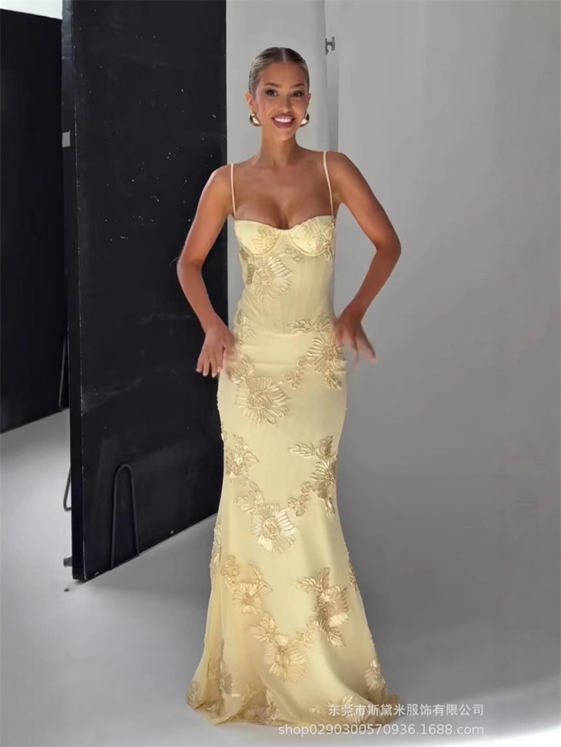Women'S Holiday Formal Wear - فستان حفلة موسيقية نسائي مطرز باللون
