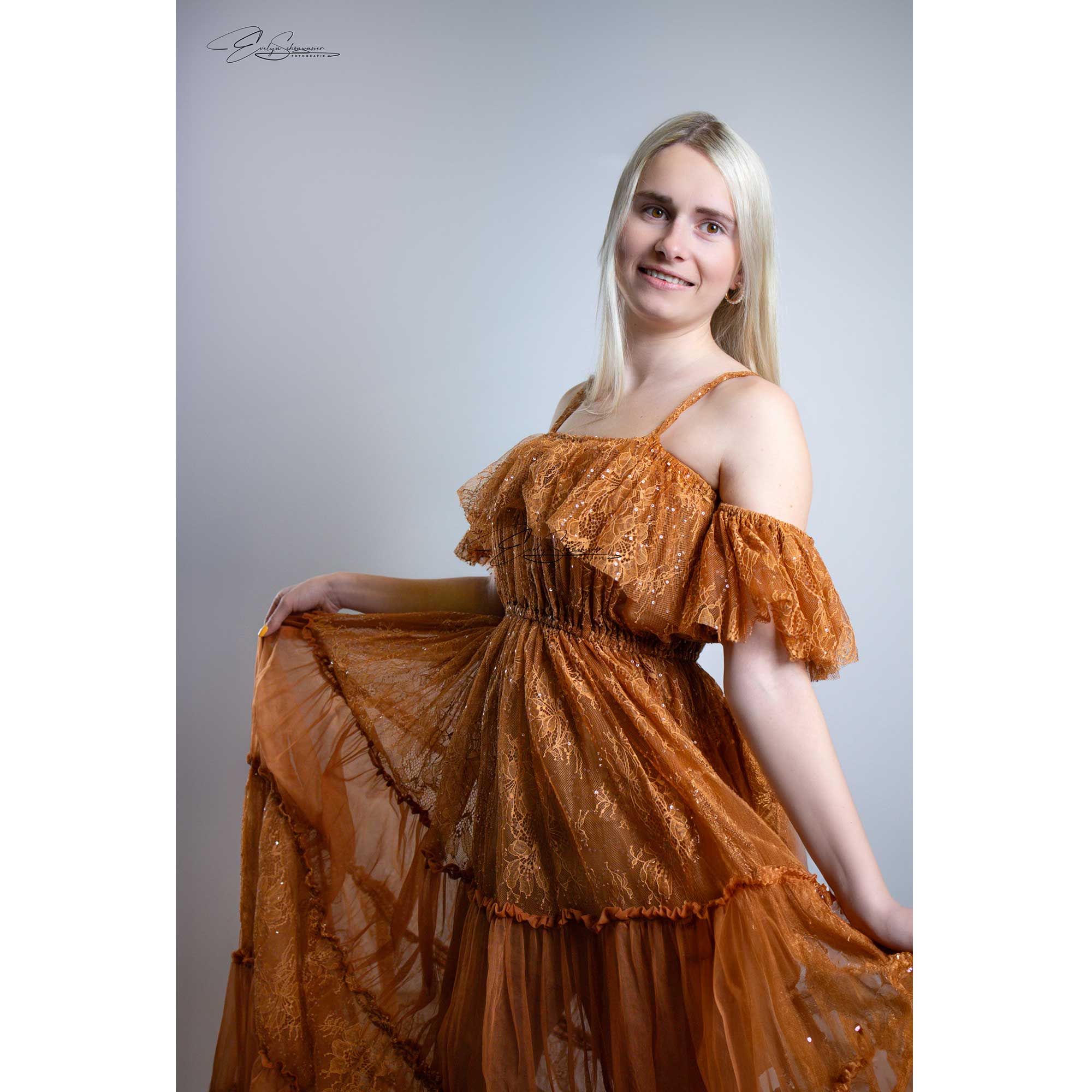 فساتين دون وجودي للحمل لالتقاط - مراجعة Women Formal Wear Photoshoot وسعره