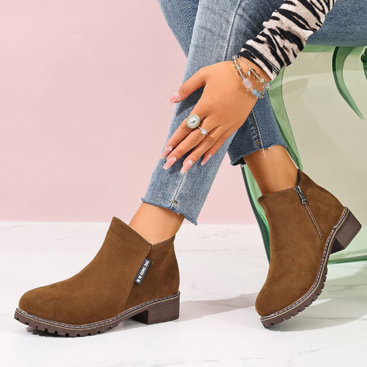 أحذية نسائية جديدة للبيع الساخ - مراجعة Women Formal Wear Shoes وسعره