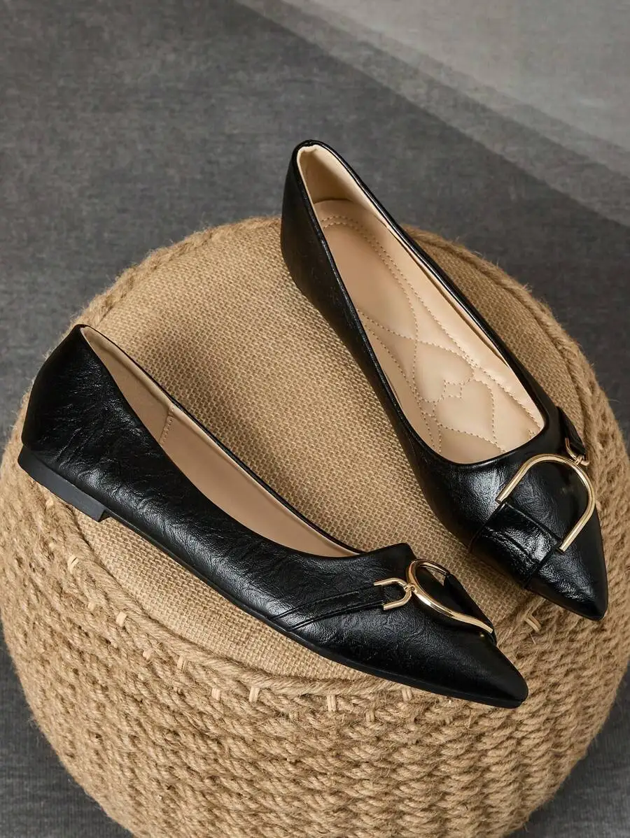 أحذية نسائية أنيقة سوداء مسطحة - مراجعة Women Formal Wear Shoes وسعره